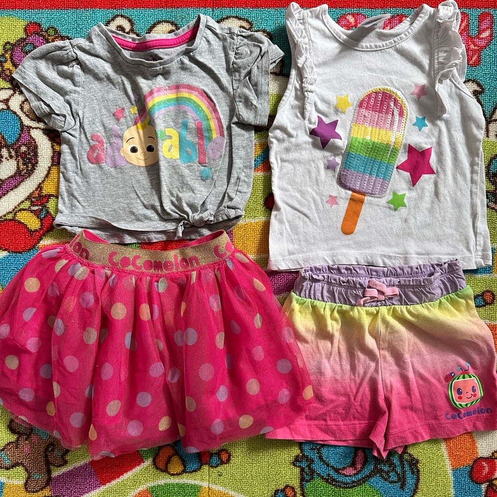Toddler girls 👧 cocomelon bundle. 🩷